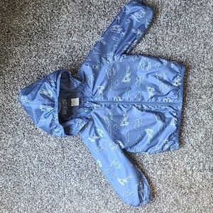 H&M Airplane Rainjacket with removable hood (9-12 month)